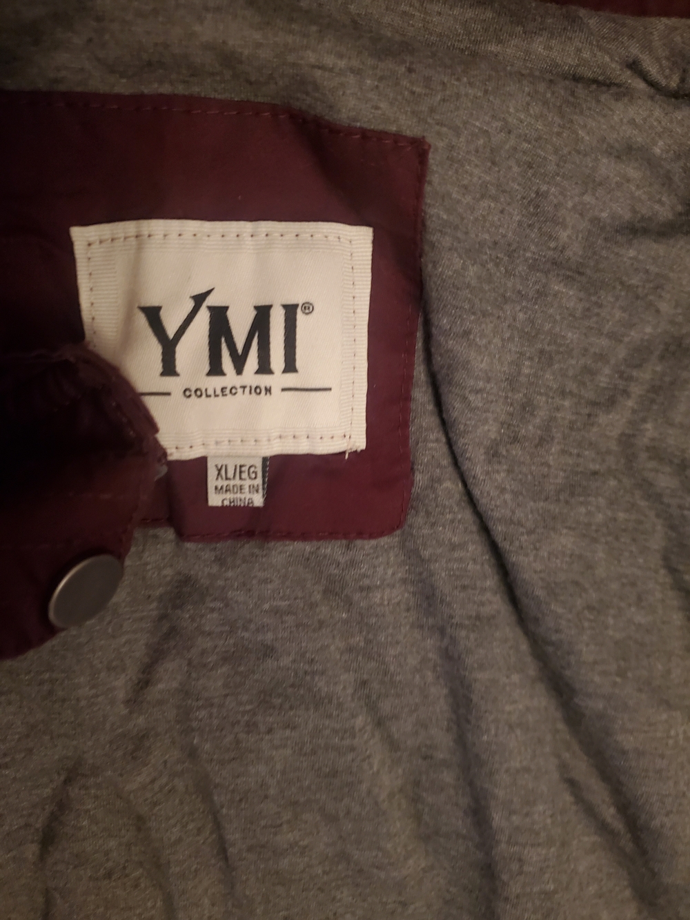 YMI Gray Knit Top with Burgundy Trim
